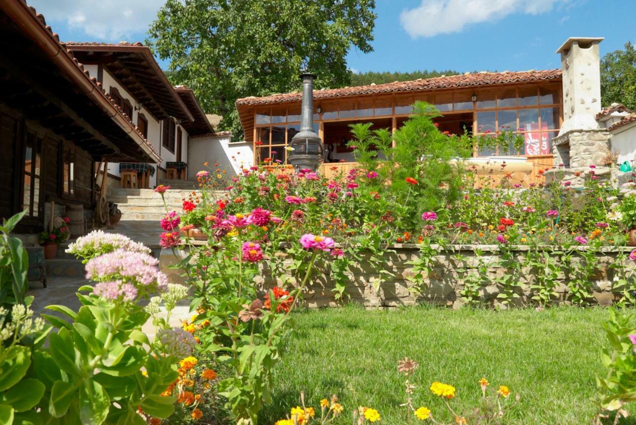 Kodjamanova House Otel Zheravna Dış mekan fotoğraf