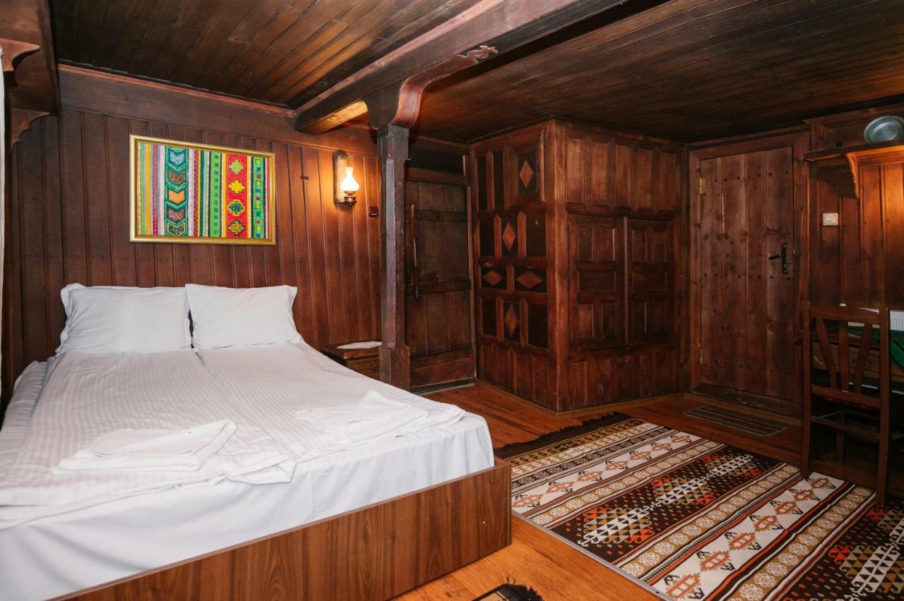 Kodjamanova House Otel Zheravna Dış mekan fotoğraf
