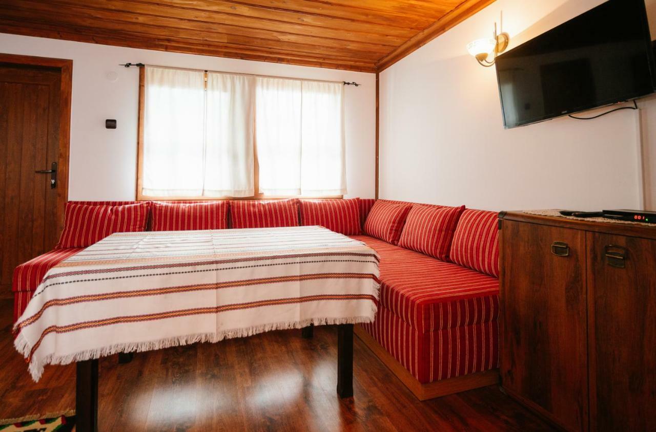 Kodjamanova House Otel Zheravna Dış mekan fotoğraf